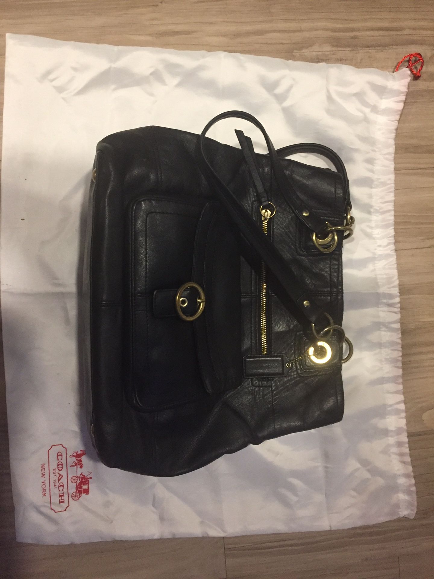 COACH PURSE and MATCHING WALLET- black leather $90 comes with coach dust cover