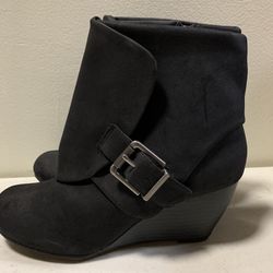 New American Rag womens size 7 black suede wedge boots 