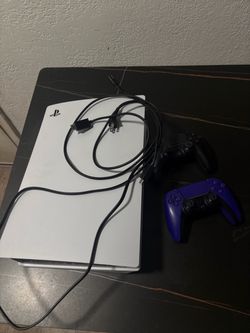 PS5 disc Version W 2 controllers