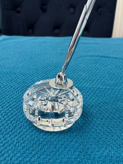 Cross Pen in Crystal Holder