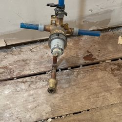 Universal Delta Tub Valve