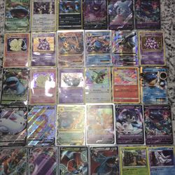 Pokémon Random Double Cards.