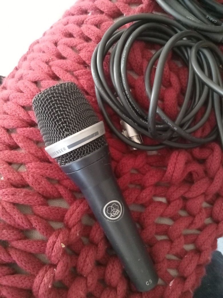 AKG Condenser