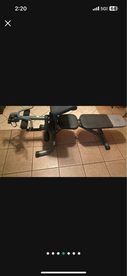 Golds gym bench press