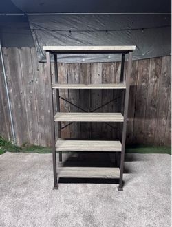 Bookshelf