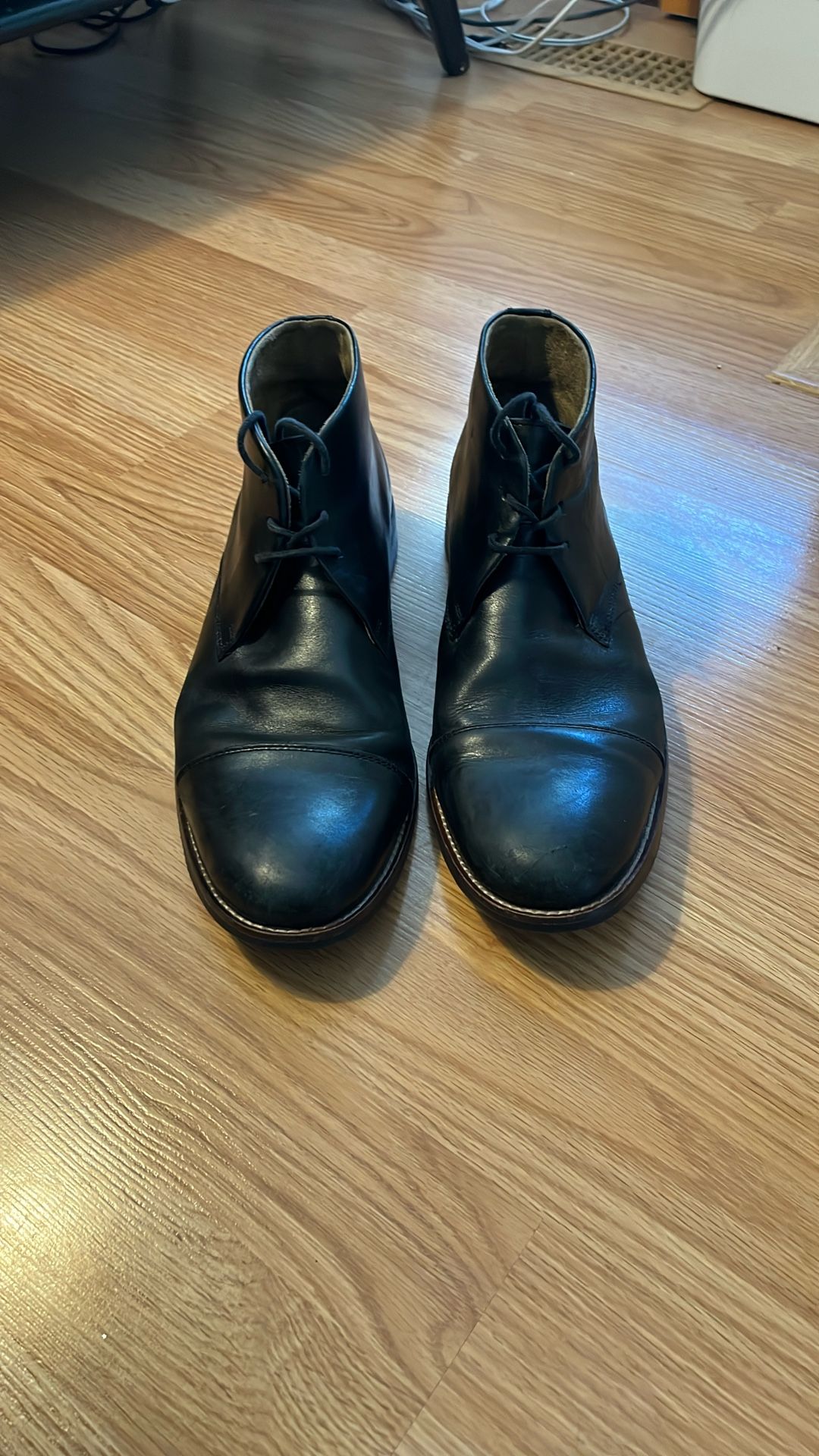Leather dress boots - Mens size 9
