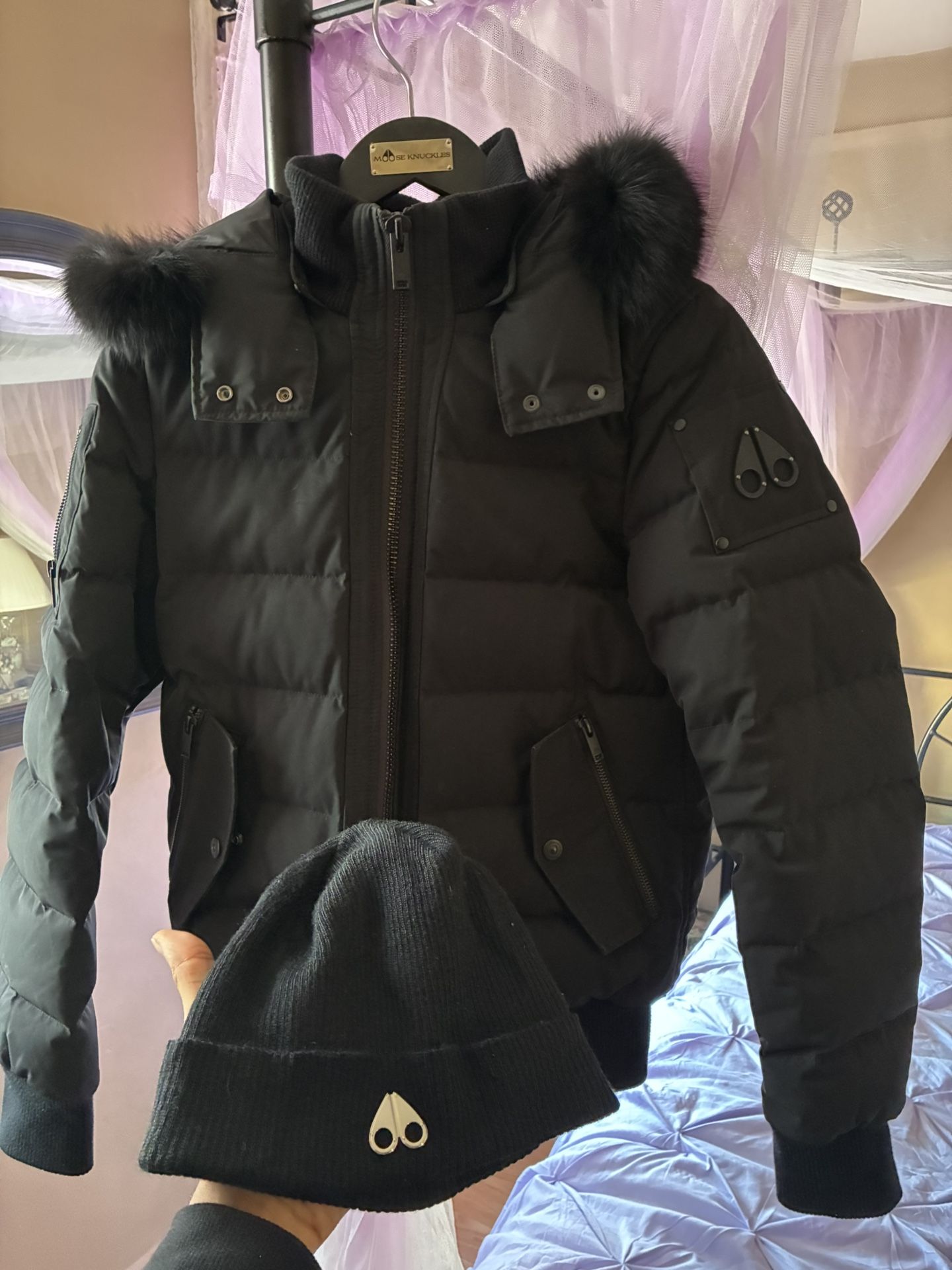 🫎 MOOSE KNUCKLES ONYX LADRIERE SHEARLING BOMBER SIZE SMALL