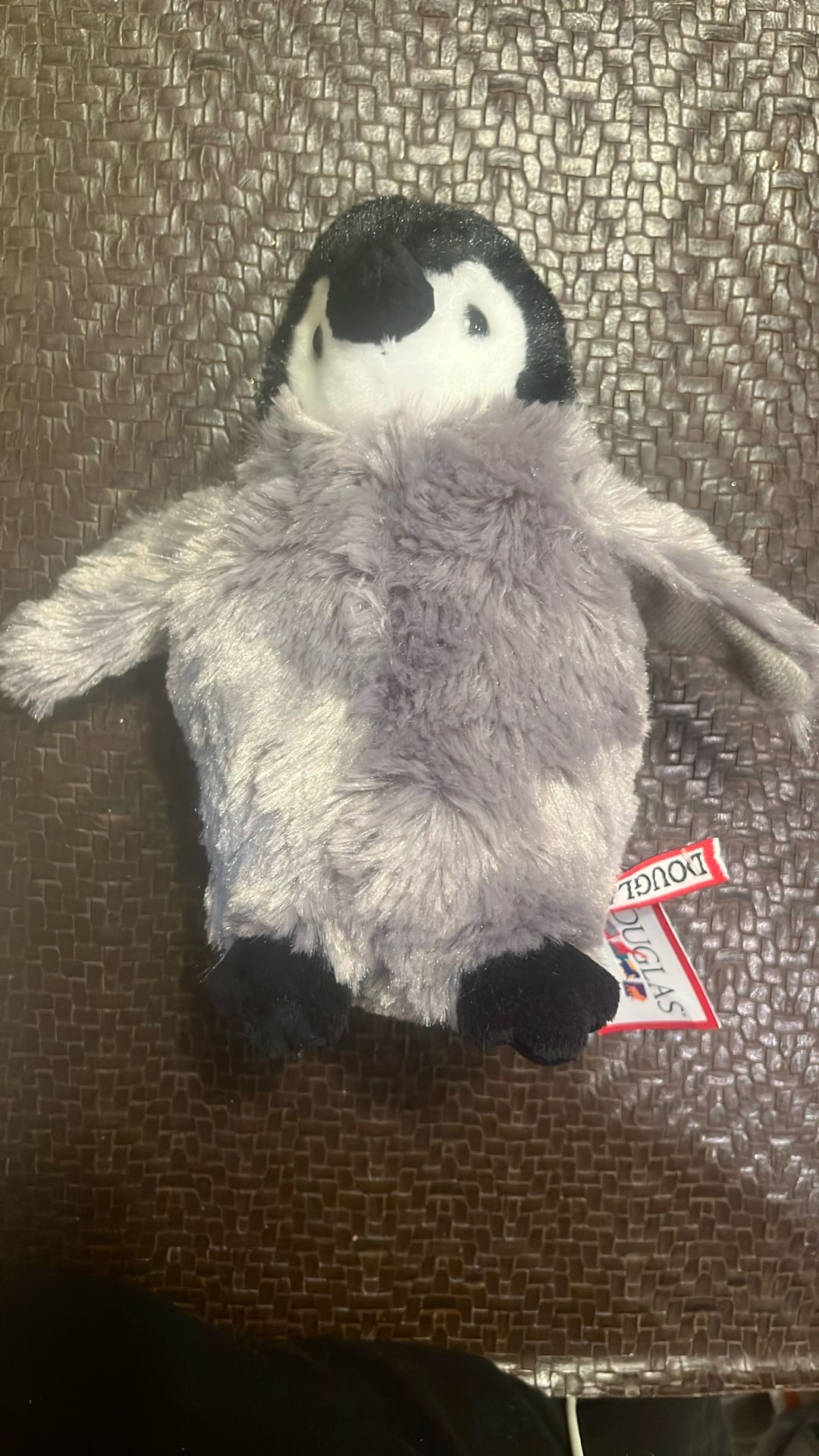 Douglas Cuddle Toys Cuddles Penguin #3787 Stuffed Animal Toy 8”