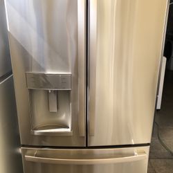 GE Stainless Steel Refrigerator 