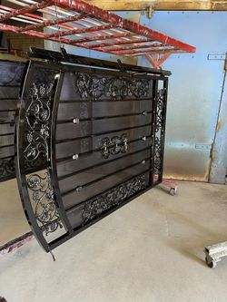 Fencing Stripping and Repowder Coating