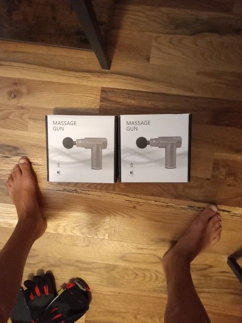 2 Massage Guns With Atatchments