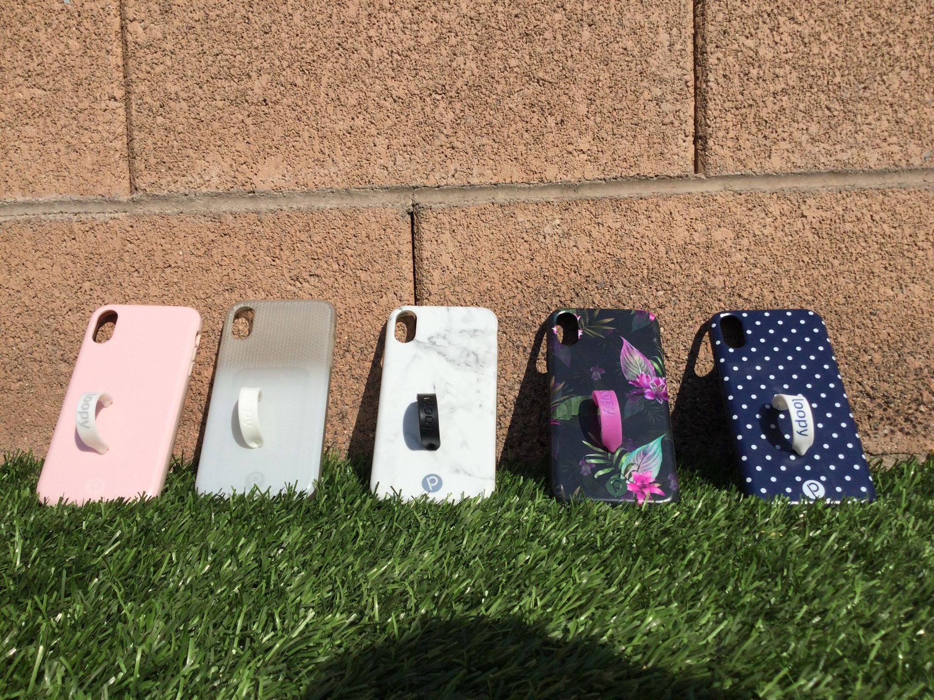 🔥 5 loopy cases 🔥 all great condition 🔥 plus bags 🔥 iPhone XR 🔥