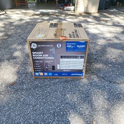 GE Smart AC 10,000 Btu Air Conditioner In Box Regular Outlet