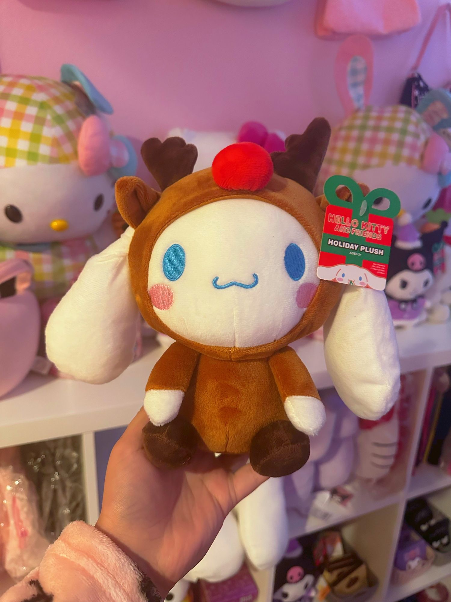 Cinna Christmas Plushie