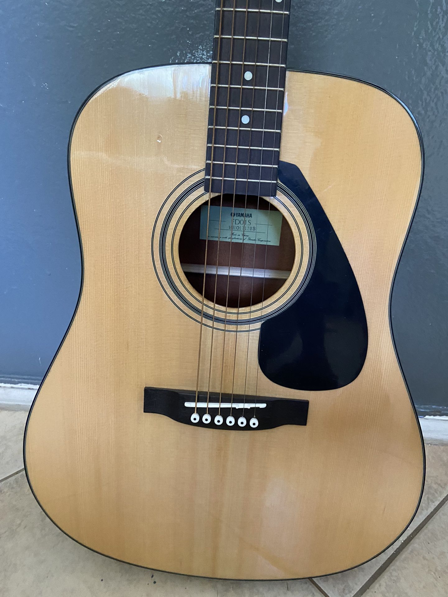 Yamaha Guitar FD01S 