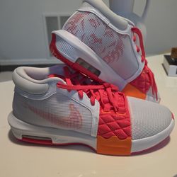 Men's Nike LEBRON WITNESS 8 'DUNKIN DONUTS Basketball Shoes Size-12