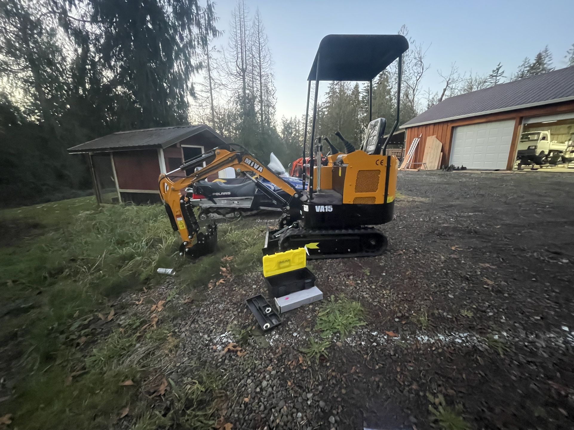 Mini Excavator Miva VA15