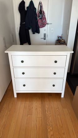 3-Drawer Dresser White
