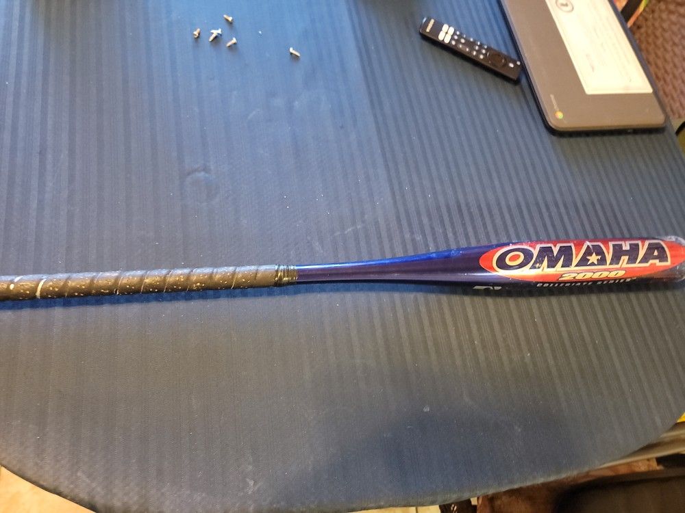 LOUISVILLE SLUGGER TPX OMAHA 2000 COLEGIATE SERIES $55 FIRM PRICE
