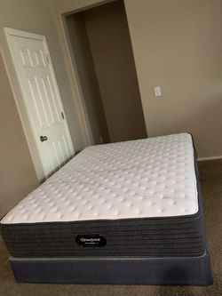QUEEN BEAUTYREST FIRM MATTRESS AND FREE BOX SPRING