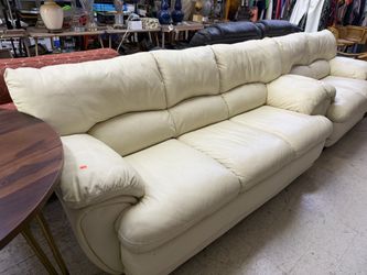 BEAUTIFUL WHITE CLEAN SENIOR OWNED LEATHER SOFA COUCH CHAIR