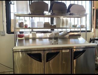 Deli table