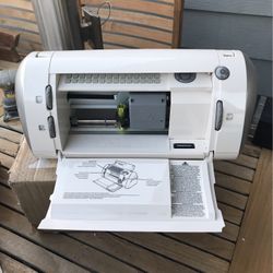 Cricut Electric Cutter