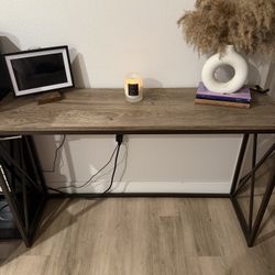 Entry Way Table 