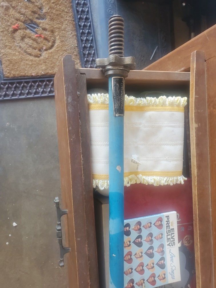 Barbell's a swing bat TWO. 12 Barbell one 18 one Barbell. 20