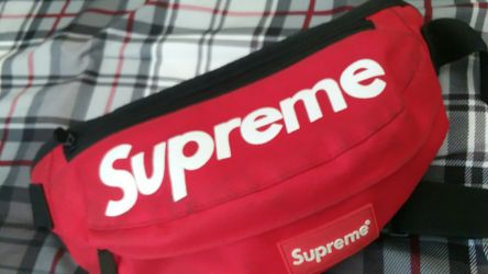 Supreme fanny pack