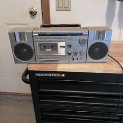 Emerson Vintage Boom Bix