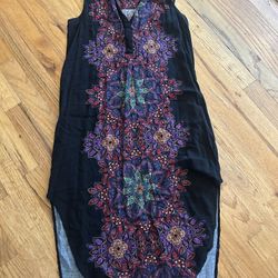 Women's black embroidered dress size small 