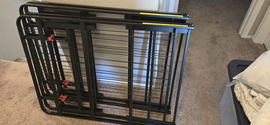 Folding Bed Frame. QUEEN 