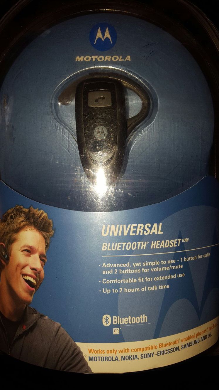 Universal Bluetooth headset