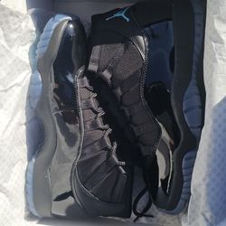 Jordan 11 Gammas Size 10.5