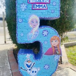 Piñatas Plim Plim Barbie Spidey Dora Frozen Masha And The BeR Bee Mickey Money Spider-Man Cocomelon  Candy Boxes Goody bags 