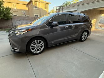 2021 Toyota Sienna