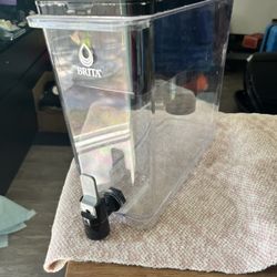 BRITA Water Filter System 