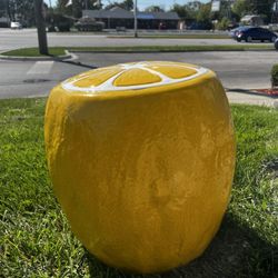 Viral Outdoor/Indoor Lemon Garden Stool