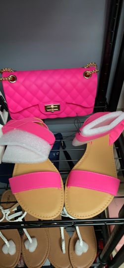 Come shop 415 East broad st