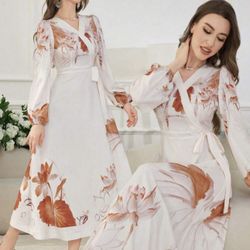 Modelyn Women Long Dress, Minimalist And Fashionable Casual Everyday Wear