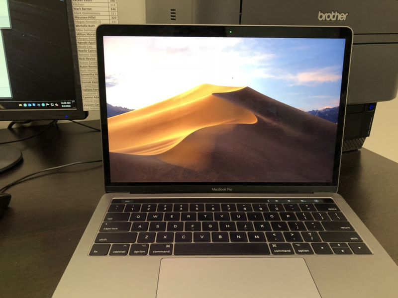 MacBook Pro w/ Touch Bar (Latest Version), Space Gray, Intel i5 3.1GHZ Dual Core (7th Gen), 256GB SSD, 8GB RAM - PERFECT CONDITION, LIKE NEW!