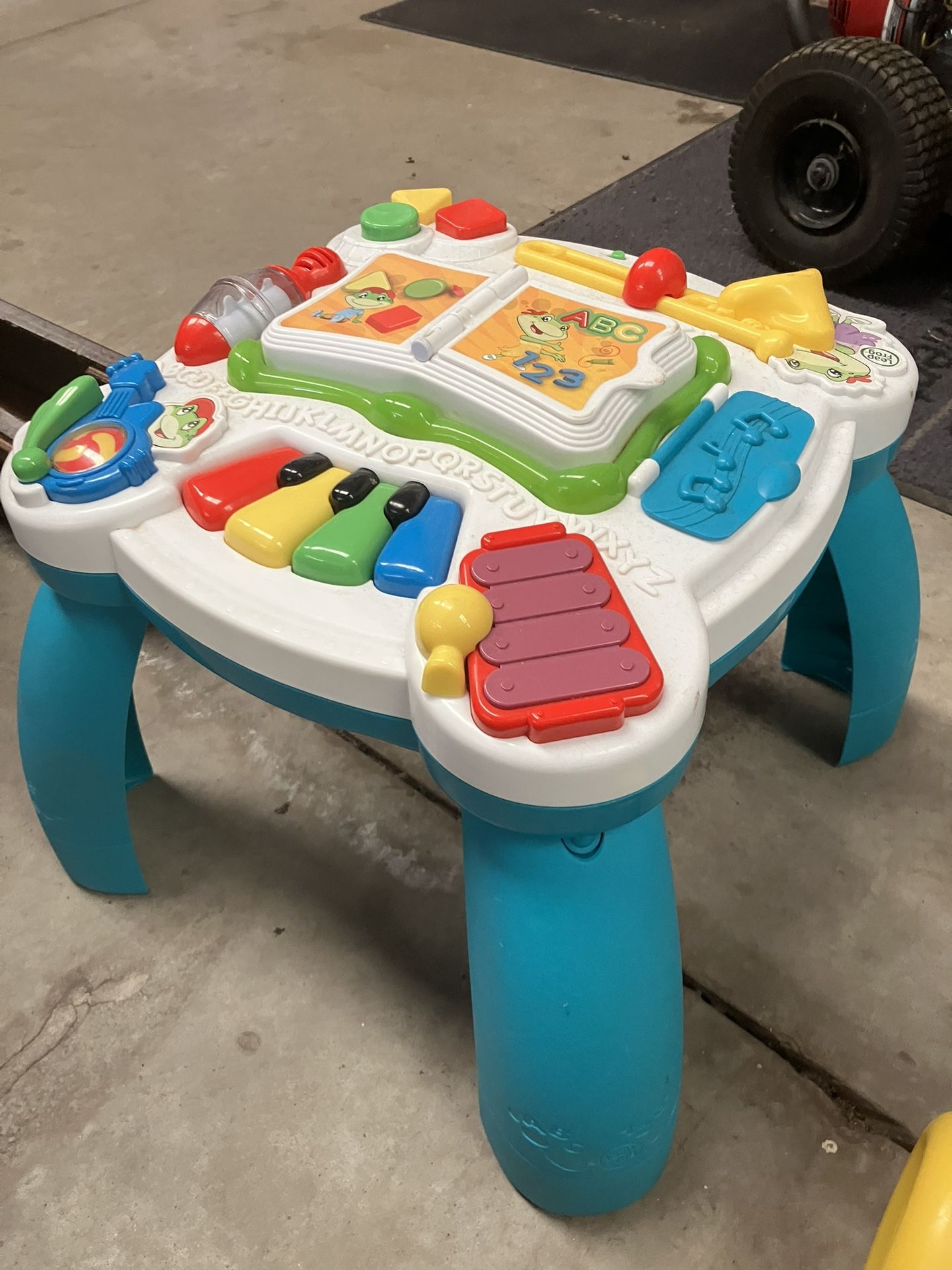 Baby Learning Center, Work In English And Spanish