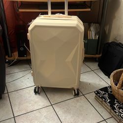 24 Inches (medium) Check In Travelers Luggage 