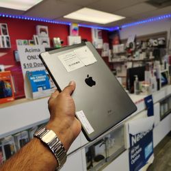 Apple iPad 8th Gen 128GB Wifi Cellular Brand New - On Special Cash Deal $179