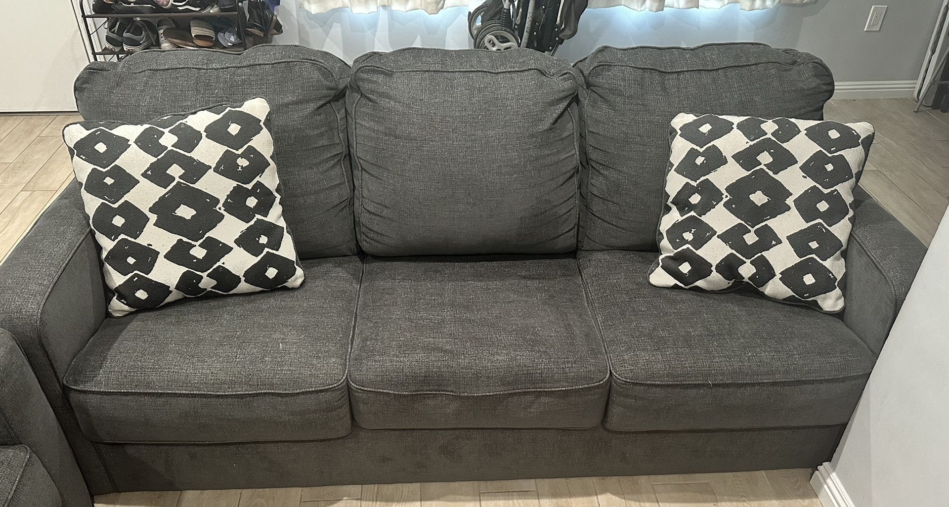 2-Piece Couch Set – Dark Grey