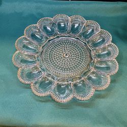 Vintage Indiana Glass deviled egg platter with Hobnail/Thousand eyes pattern