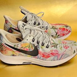Women's NIKE Zoom Pegasus 35 Floral Print Running Sneakers Size 9