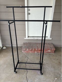 Clothes rack