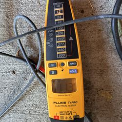 Fluke T-pro Electrical Tester Like New